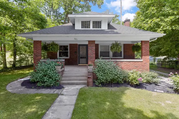 321 N Broadway, Cassopolis, MI 49031