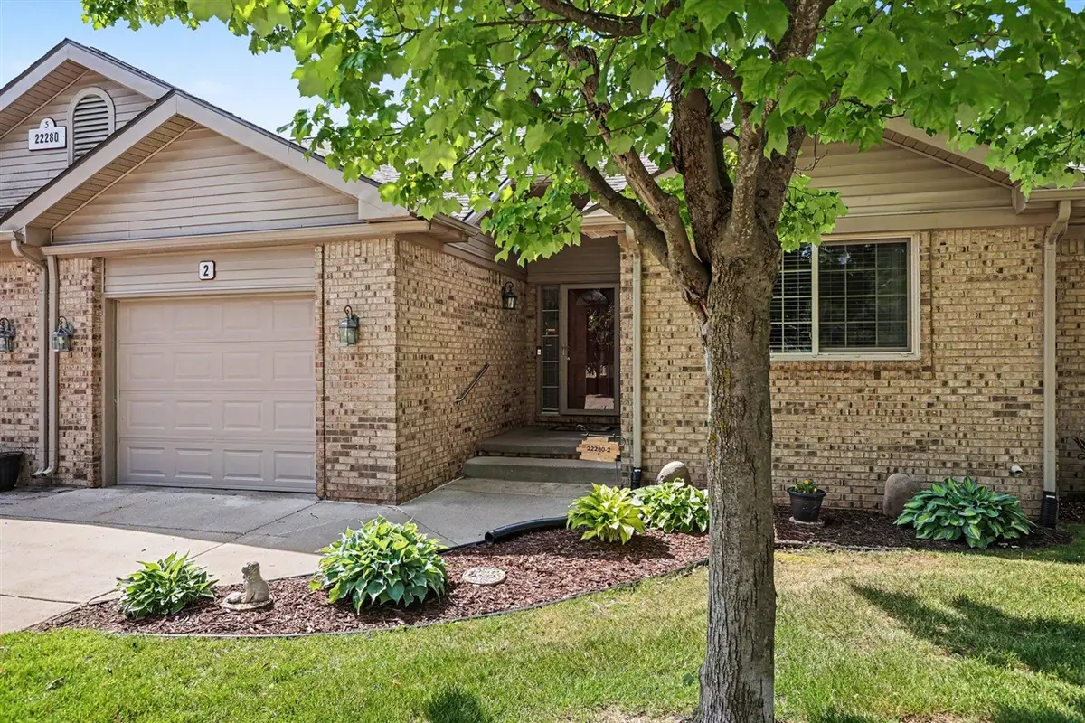 22280 Quail Run #2, South Lyon, MI 48178 - #1