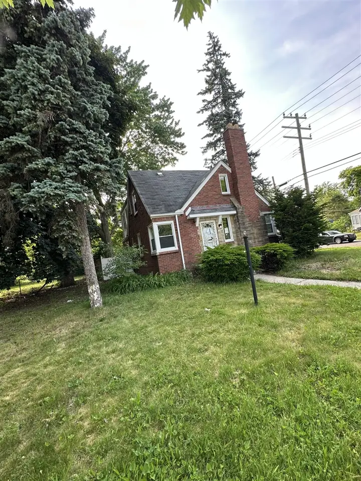 20045 Ward, Detroit, MI 48235 - #1
