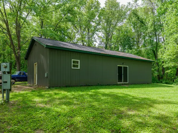 4521 Waldorf, Delton, MI 49046