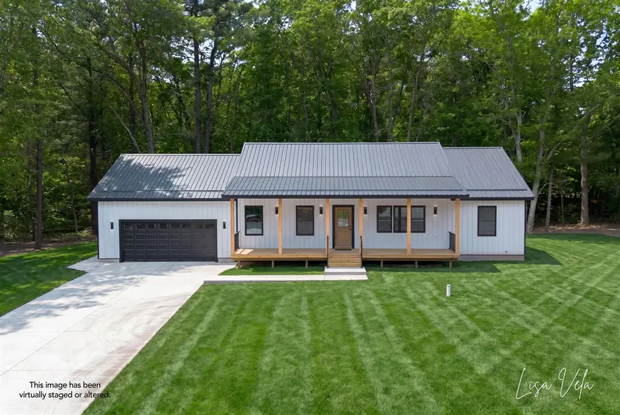 5527 E Samantha, Twin Lake, MI 49457 - #2