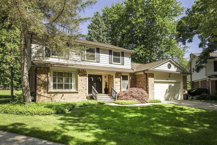 3363 Yellowstone, Ann Arbor, MI 48105 - #2