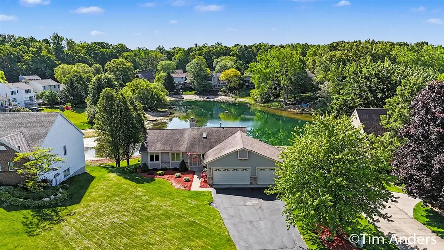 6090 Arroyo Vista, Rockford, MI 49341 - #2