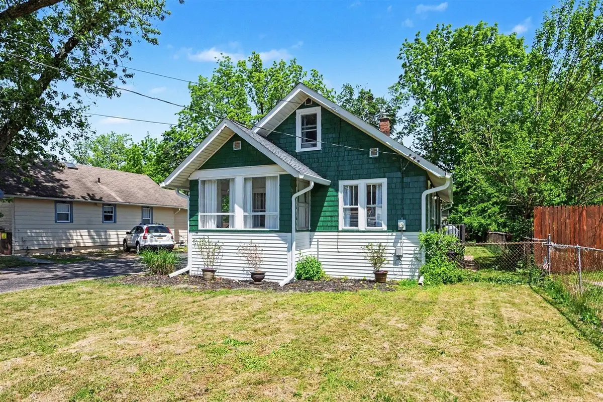 204 Nelson, Kalamazoo, MI 49006 - #1