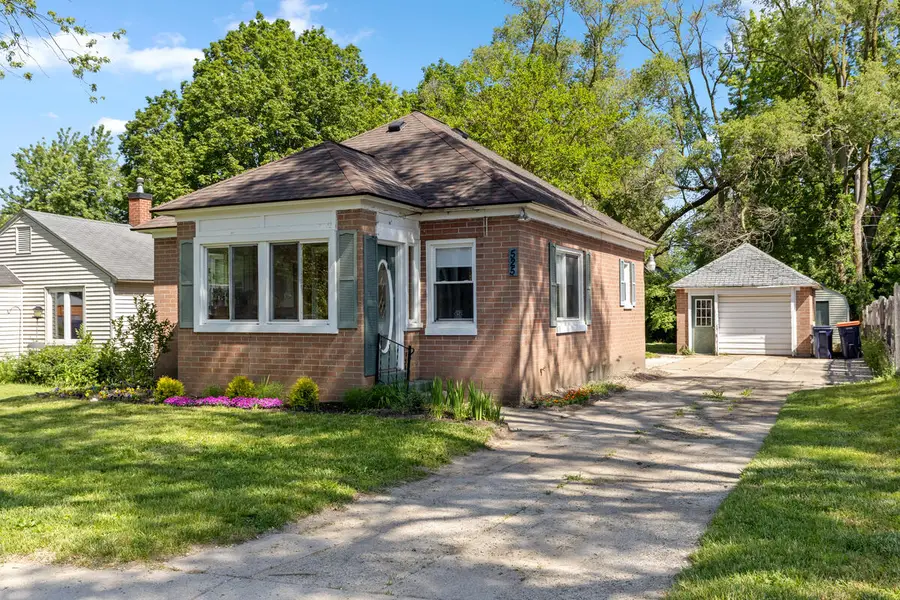 525 W 22nd, Holland, MI 49423 - #2