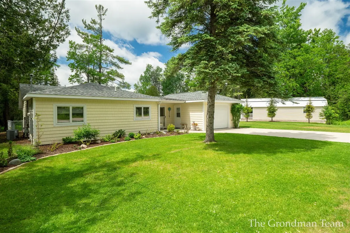 7170 Spring, Alanson, MI 49706 - #1