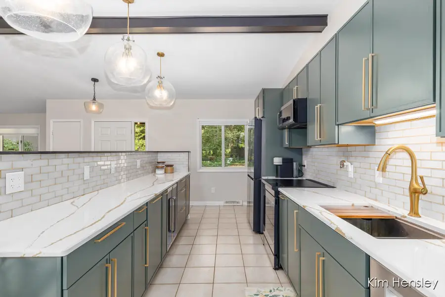 4736 Burton, Grand Rapids, MI 49546 - #3