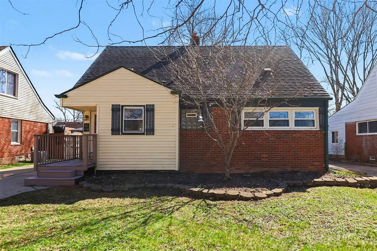 20450 Lancaster, Harper Woods, MI 48225 - #1