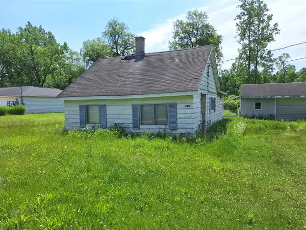 6010 Cannonsburg, Belmont, MI 49306