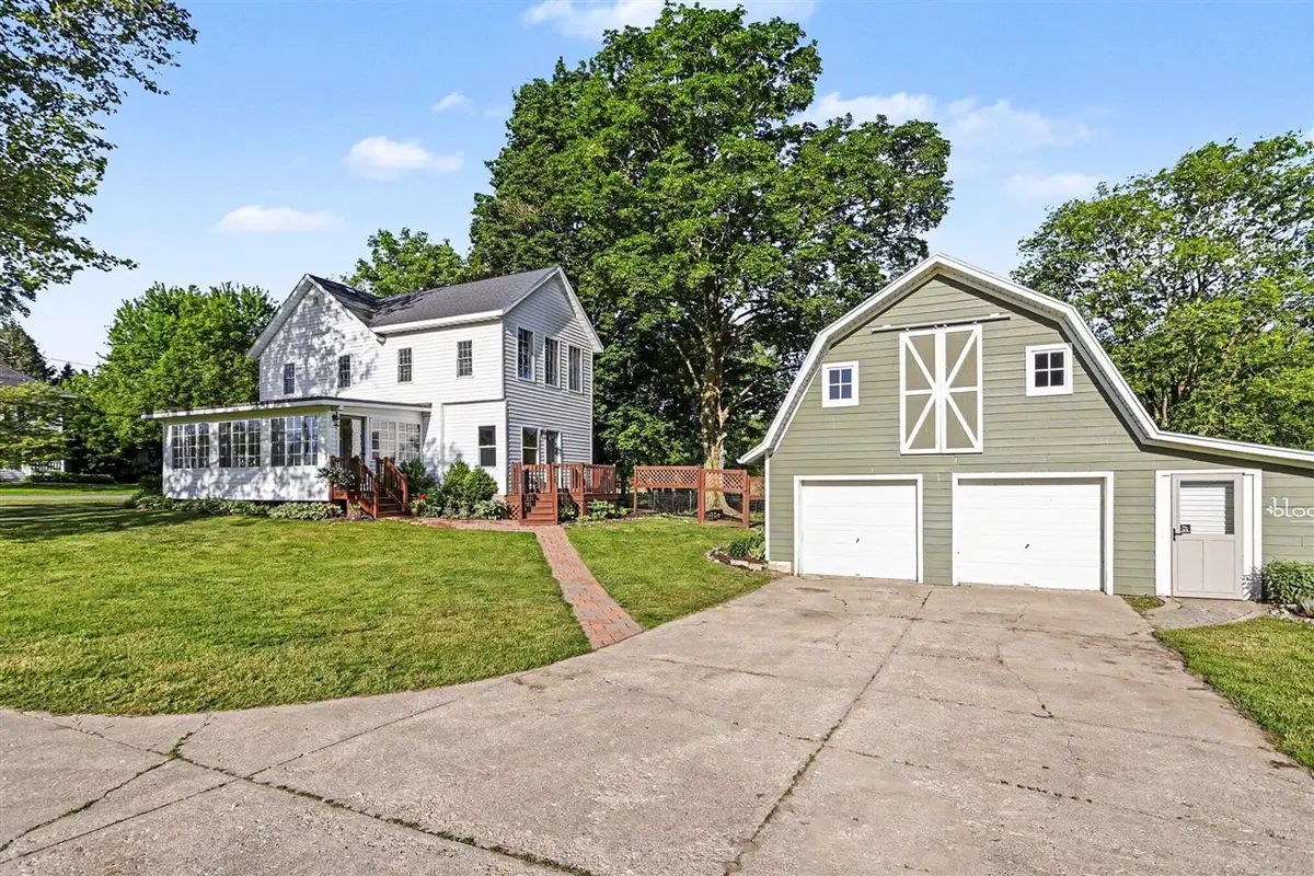 2175 E Hinchman, Oronoko, MI 49103 - #1