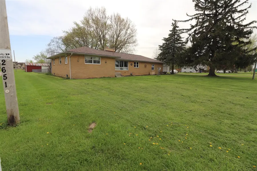 2595 Yargerville, La Salle, MI 48145 - #2