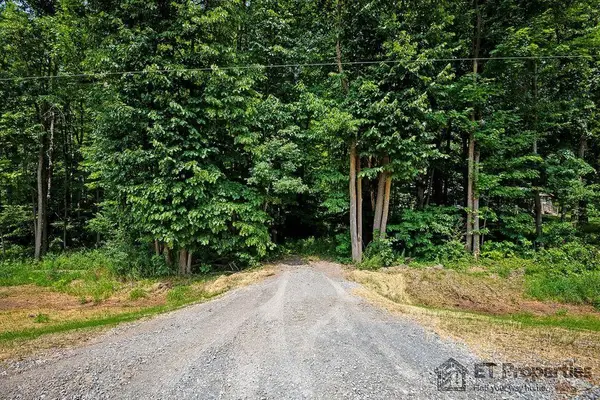 8371 14 Mile, Cedar Springs, MI 49319