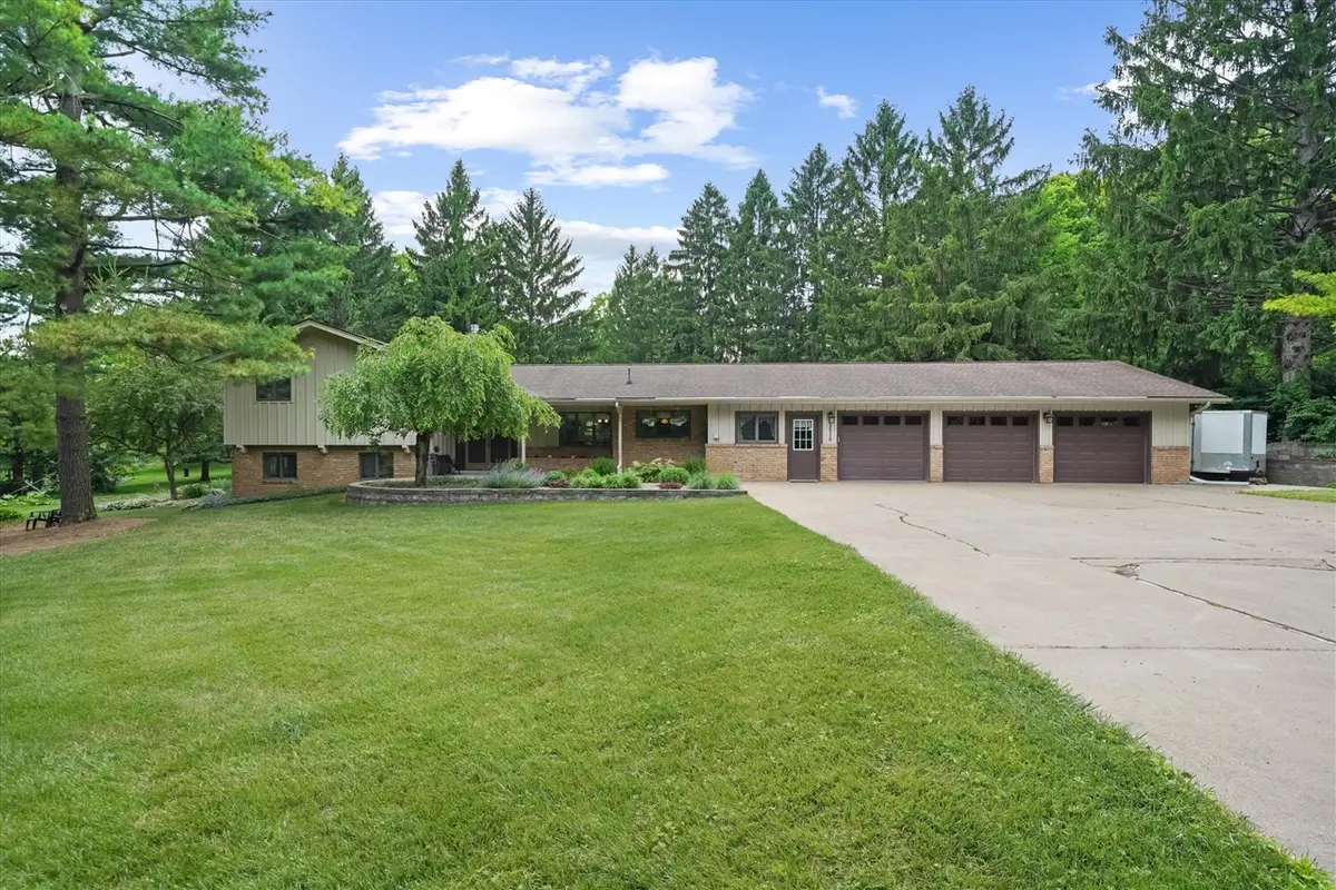 1510 York, Saline, MI 48176 - #1