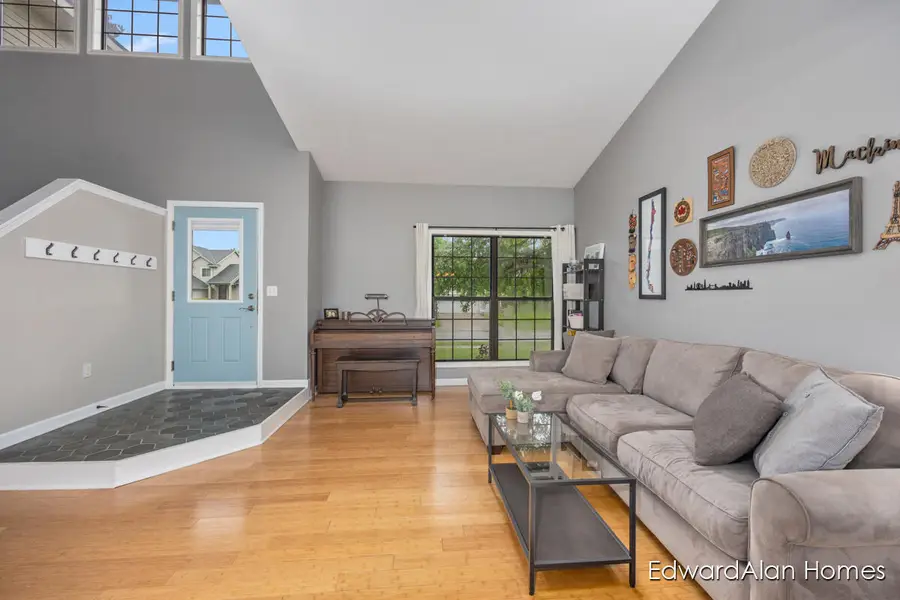 4568 Brookmeadow, Grand Rapids, MI 49512 - #3