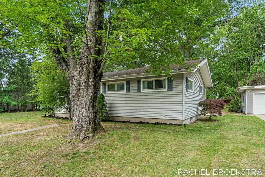 15703 Vineyard, Spring Lake, MI 49456 - #3