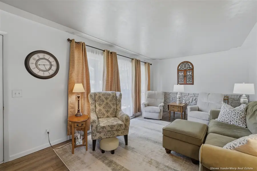 1935 Nielwood, Muskegon, MI 49445 - #3