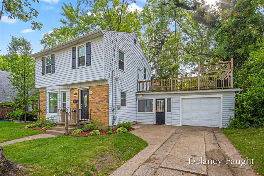 1506 Margaret, Grand Rapids, MI 49507 - #2