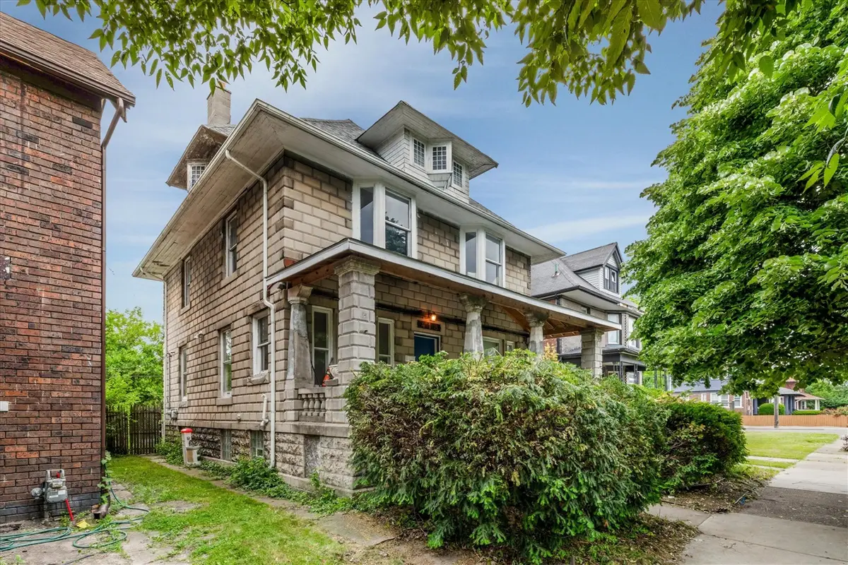 418 King, Detroit, MI 48202 - #1