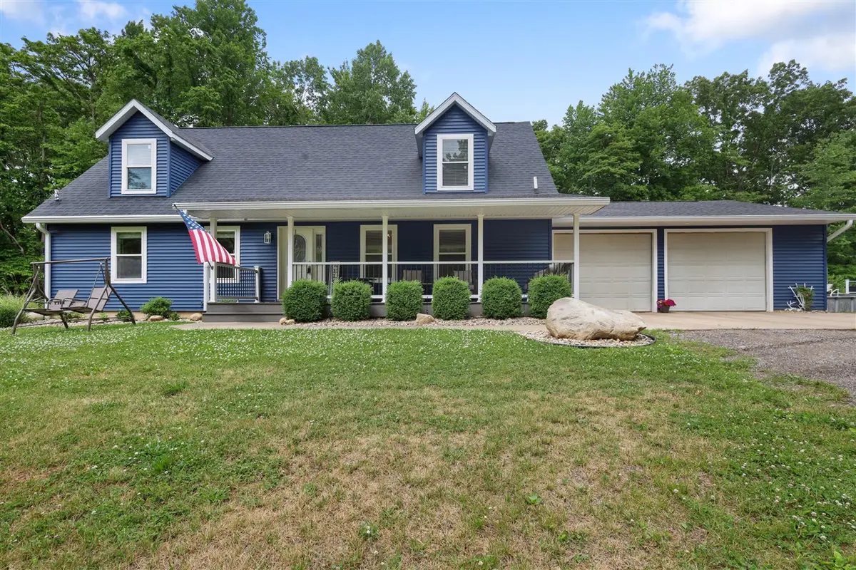 11803 Hoffman, Fabius, MI 49093 - #1