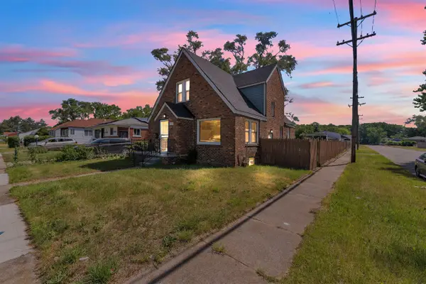 21004 Reimanville, Ferndale, MI 48220