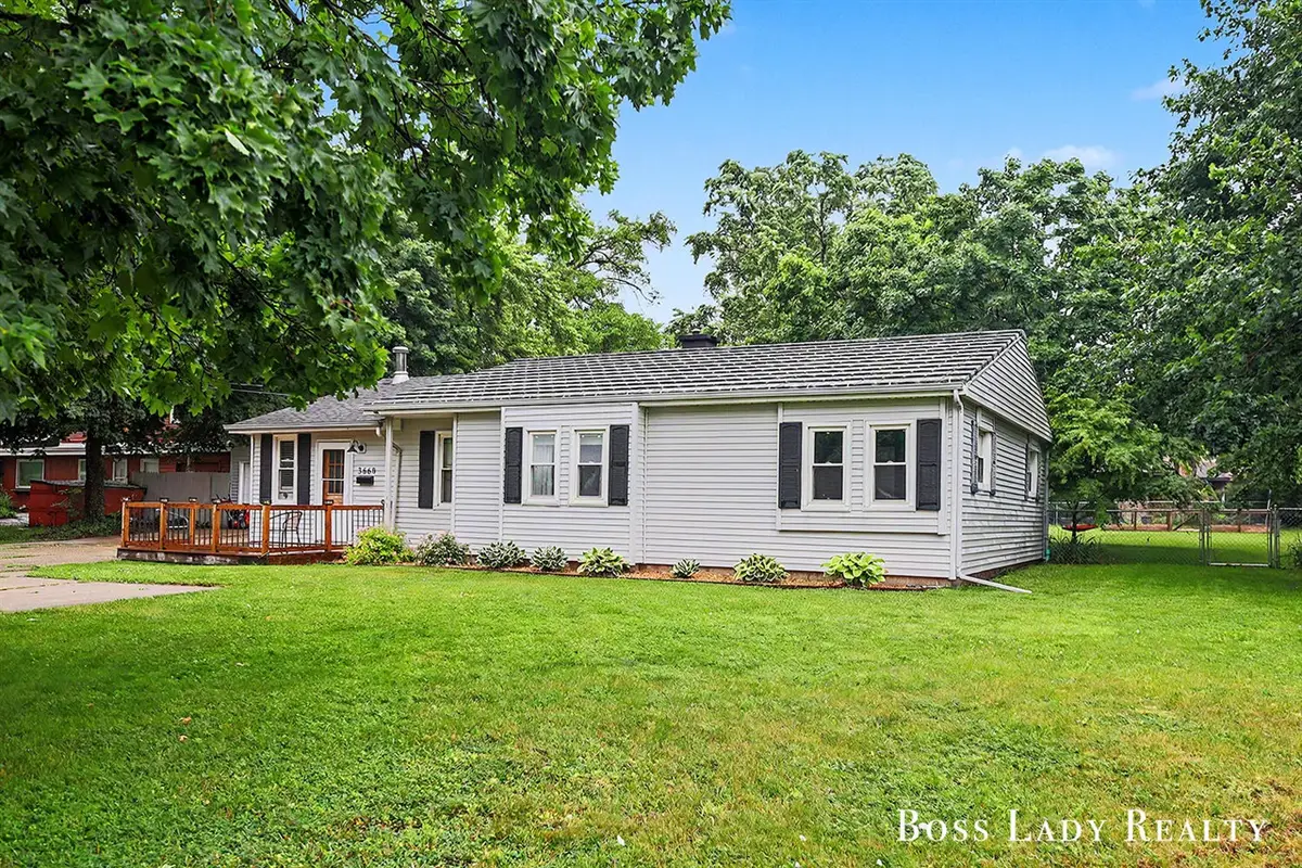 3660 Wilson, Grandville, MI 49418 - #1