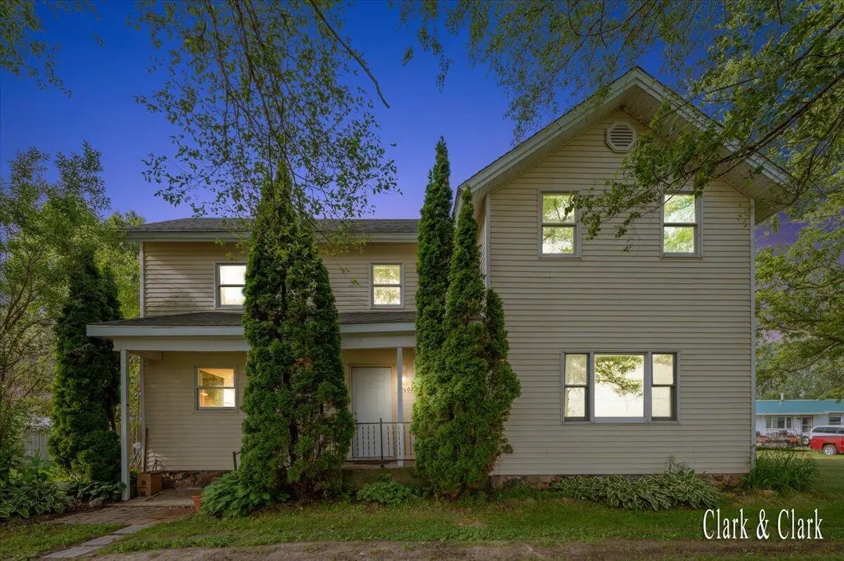 9604 E Brown, Lake Odessa, MI 48849 - #1