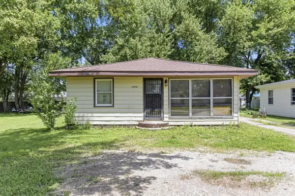 7275 Helen, Coloma, MI 49038