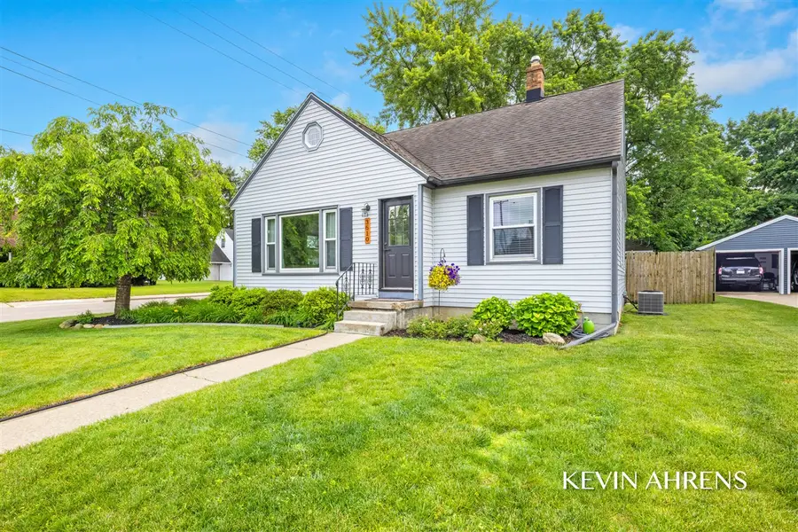 3610 Crystal, Grandville, MI 49418 - #2