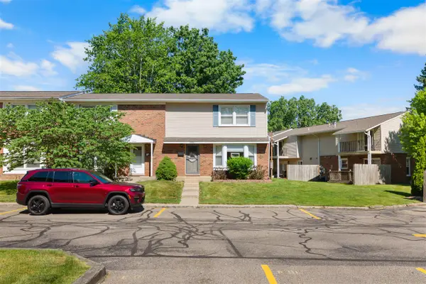 13250 Lake Point, Belleville, MI 48111