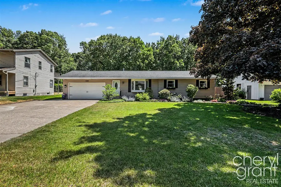 15888 Vinecrest, Spring Lake, MI 49456 - #2