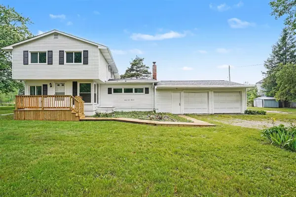 9700 Fenner, Perry, MI 48872