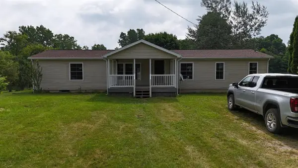 4891 N Kelso, North Adams, MI 49262