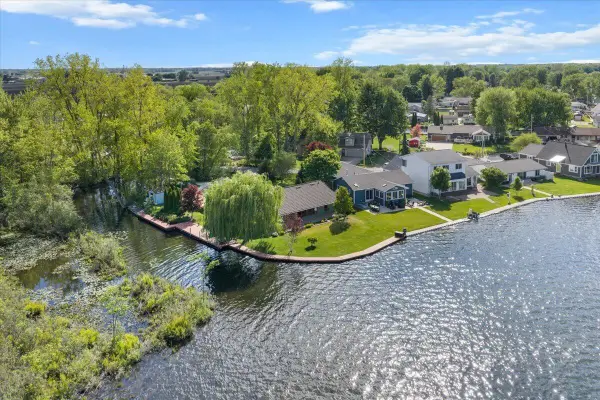 4335 Harmony, Shelbyville, MI 49344