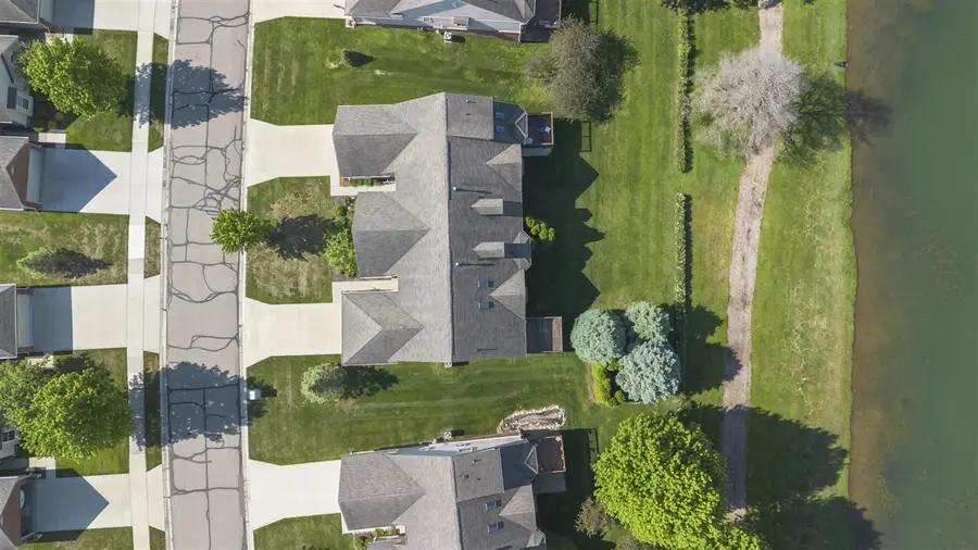 28061 Tremonte #70, New Hudson, MI 48165 - #3