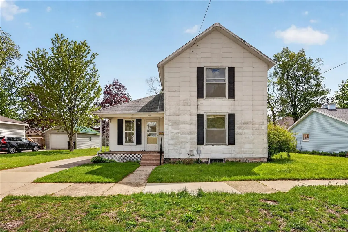 124 Washington, Sparta, MI 49345 - #1