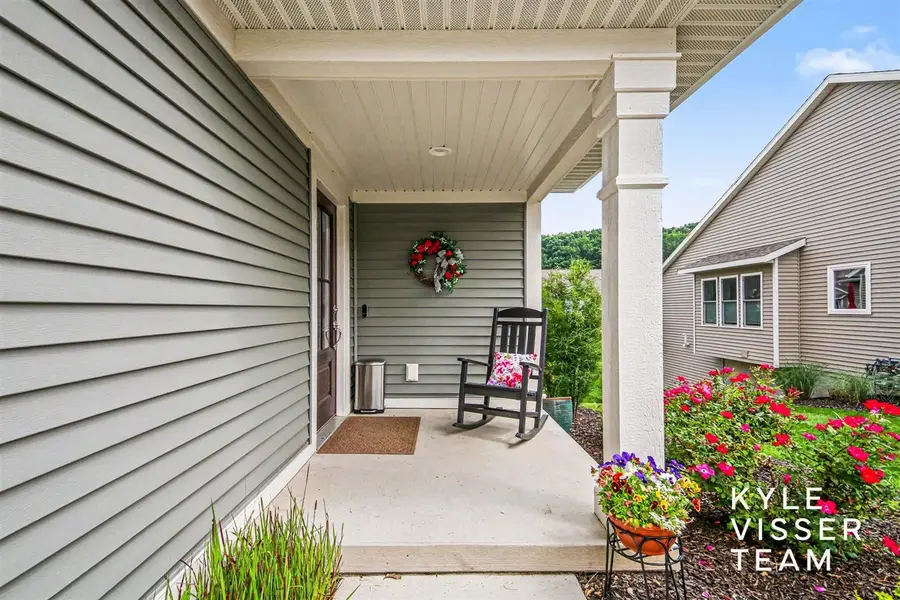 959 Harper Woods, Cutlerville, MI 49315 - #2