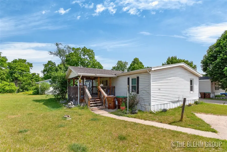 11235 Caron, Lowell, MI 49331 - #2