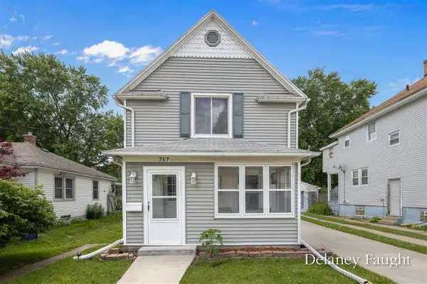 717 Garfield, Grand Rapids, MI 49504