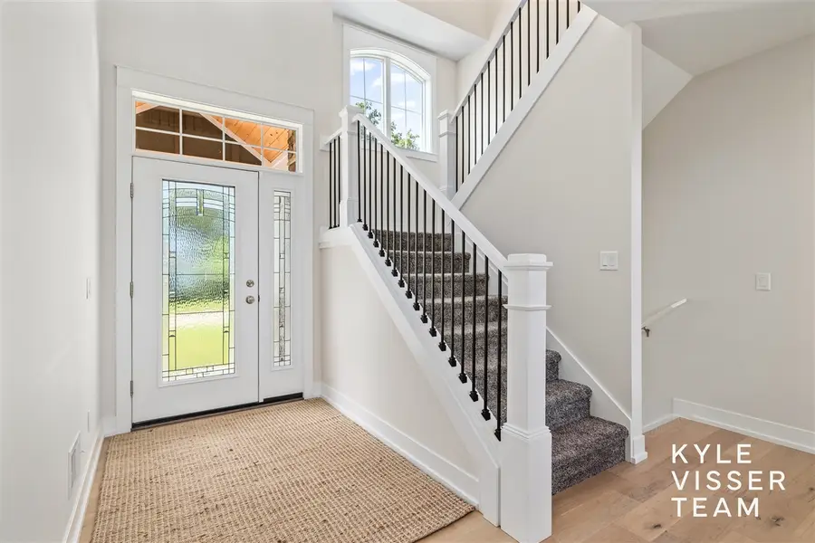 69 Lakeside, Grand Rapids, MI 49506 - #3