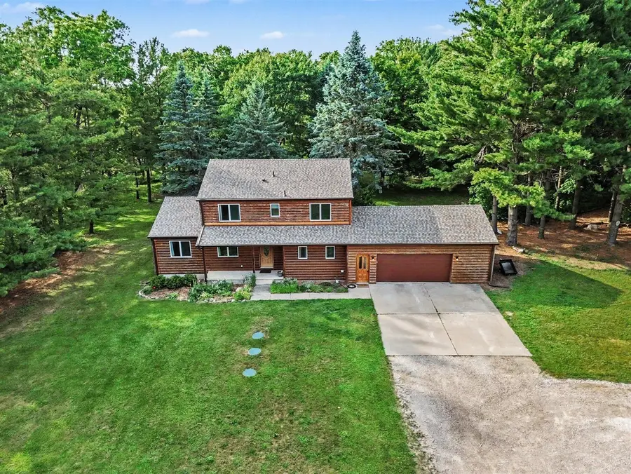 5688 W Waters, Ann Arbor, MI 48103 - #2