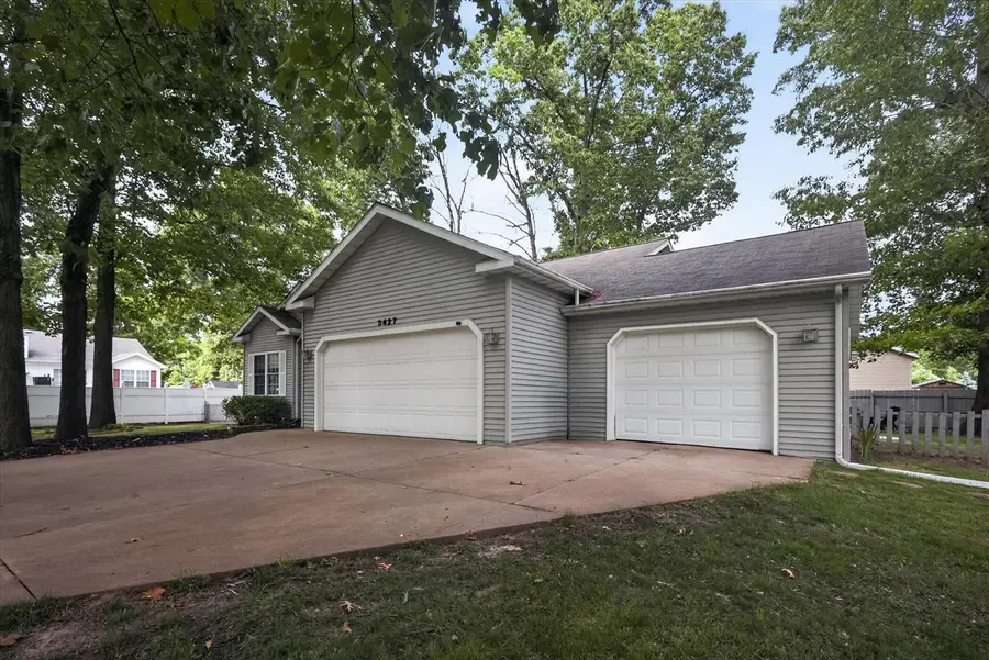 3427 Easy, Saint Joseph, MI 49085 - #3