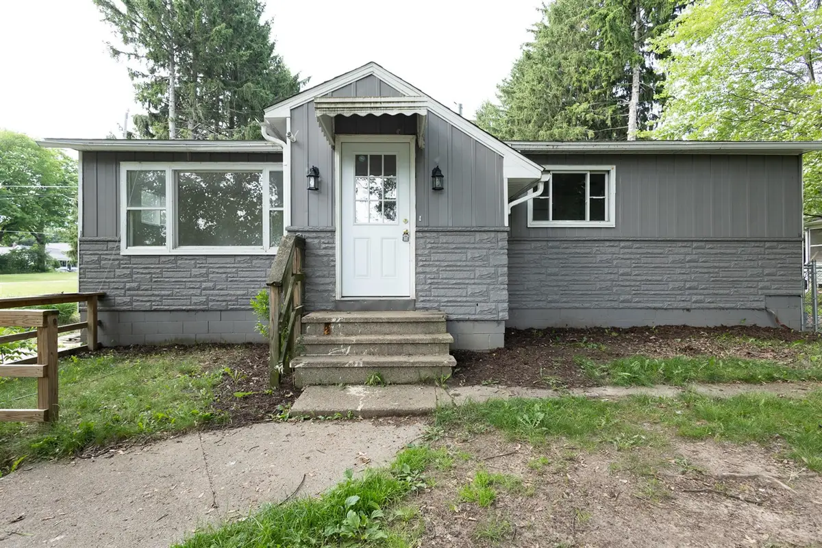 9470 Peck, Greenville, MI 48838 - #1