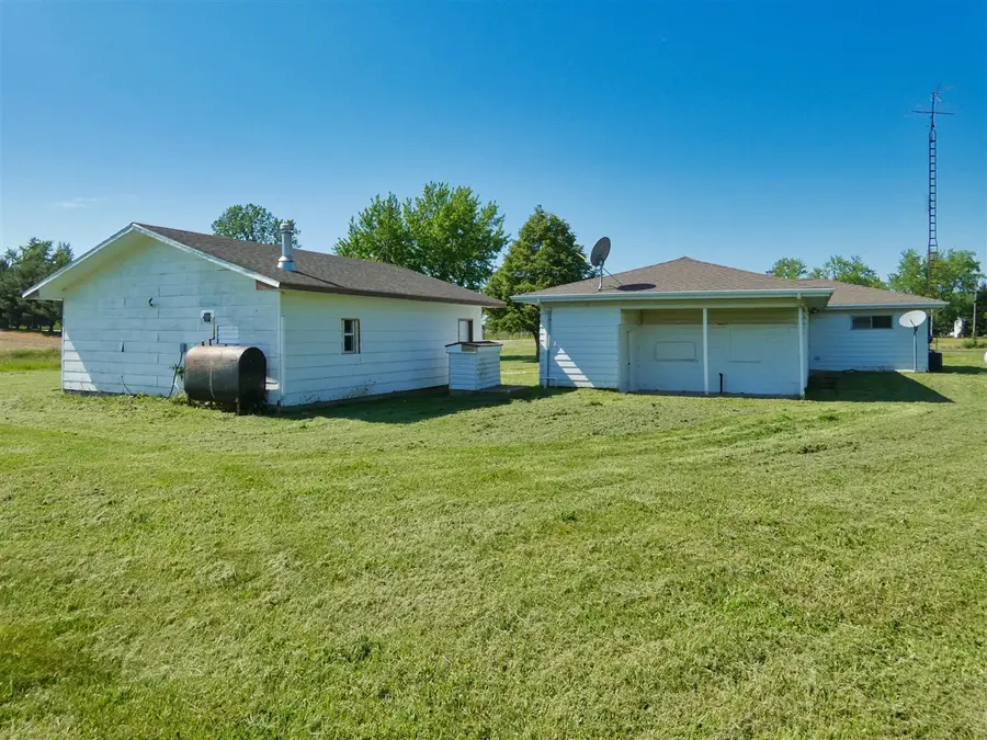 4534 E Britain, Benton Harbor, MI 49022 - #2