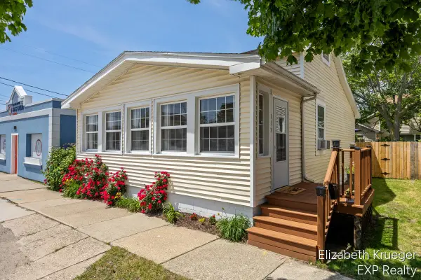 117 N 2nd, Grand Haven, MI 49417