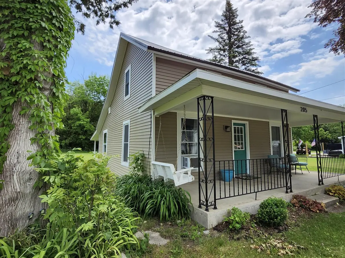 205 S Columbia, Scottville, MI 49454 - #1