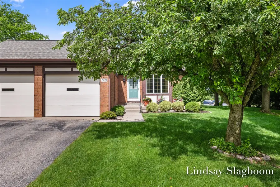 2201 Radcliff #96, Grand Rapids, MI 49546 - #2
