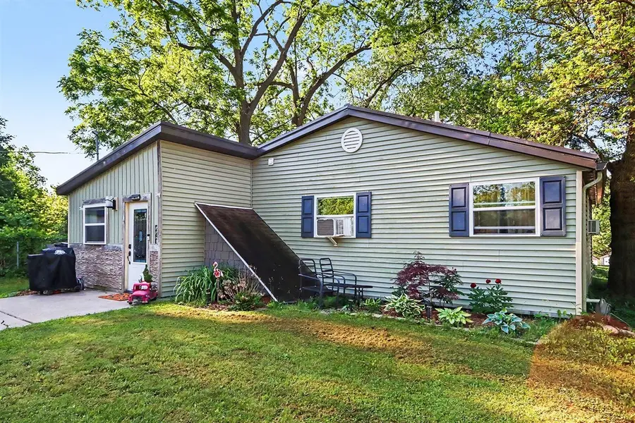 240 W Amy, Hastings, MI 49058 - #3