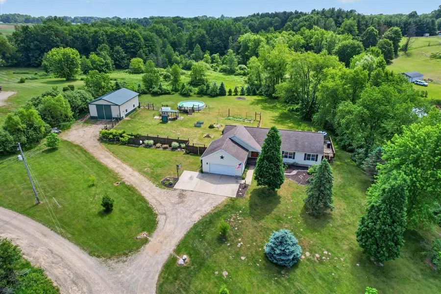 2869 Ridgecrest, Saranac, MI 48881 - #2