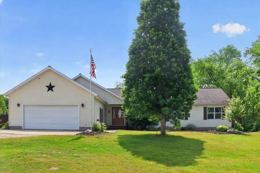 2869 Ridgecrest, Saranac, MI 48881 - #3