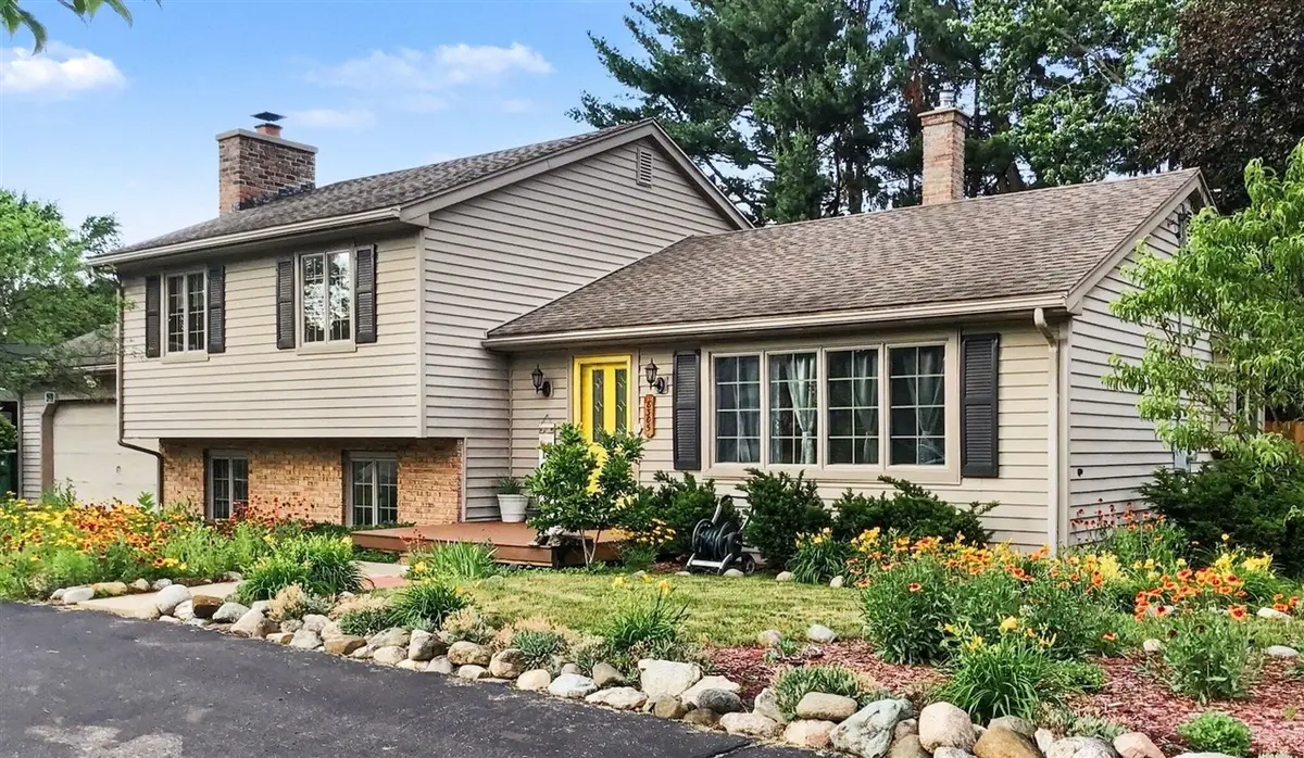 8305 Brookwood, Portage, MI 49024 - #1